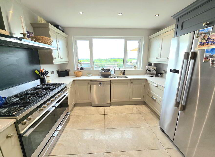 74 Dromara Road, Hillsborough, BT26 6PE