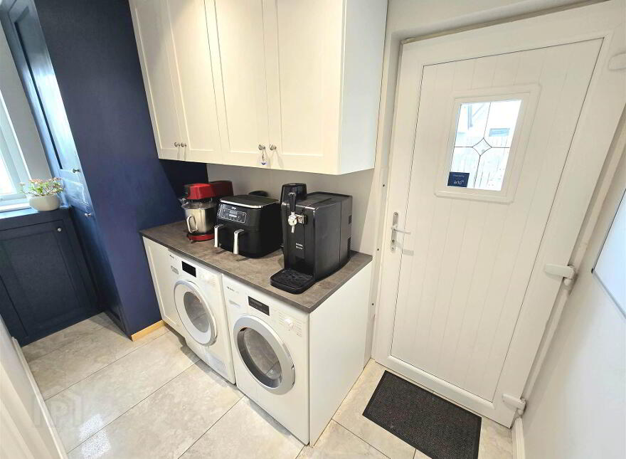 74 Dromara Road, Hillsborough, BT26 6PE