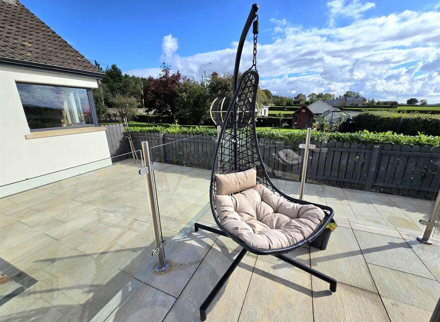 74 Dromara Road, Hillsborough, BT26 6PE