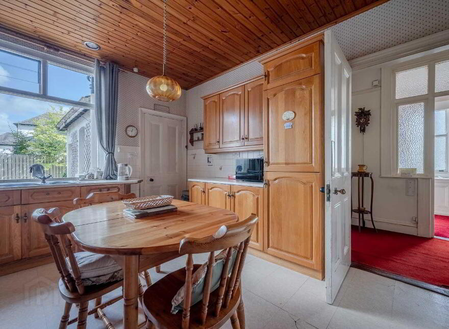 22 Myrtlefield Park, Belfast, BT9 6NE