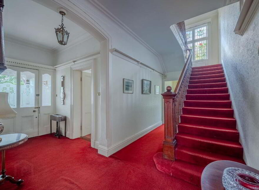 22 Myrtlefield Park, Belfast, BT9 6NE