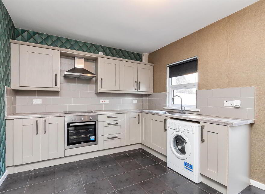 215 Carnmoney Road, Newtownabbey, BT36 6JR