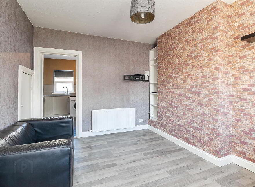 215 Carnmoney Road, Newtownabbey, BT36 6JR