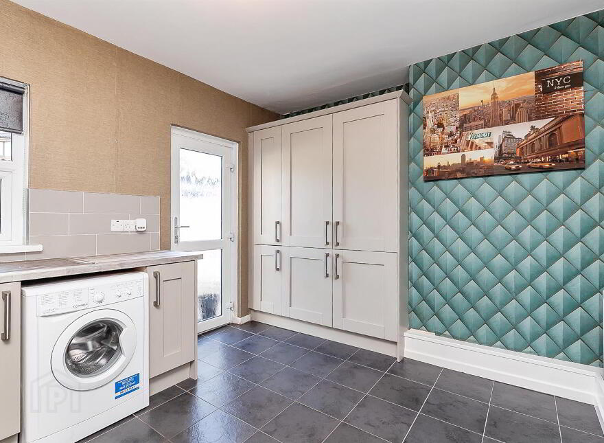 215 Carnmoney Road, Newtownabbey, BT36 6JR