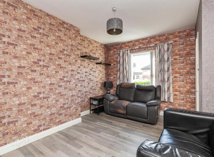 215 Carnmoney Road, Newtownabbey, BT36 6JR