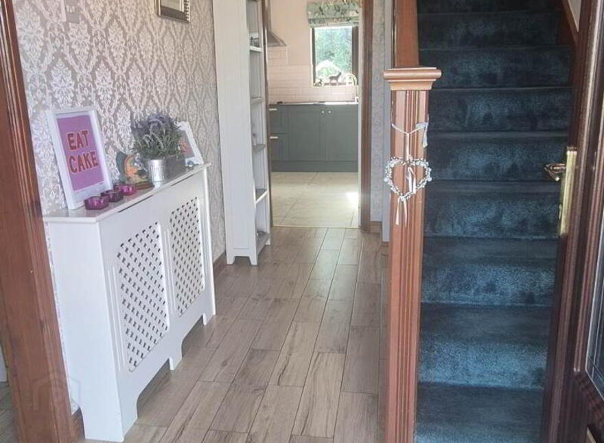 9 Hayfield Park, Newbuildings, Londonderry, BT47 2PY