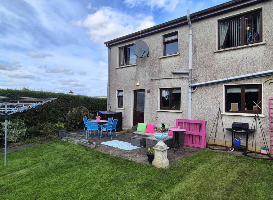 9 Hayfield Park, Newbuildings, Londonderry, BT47 2PY