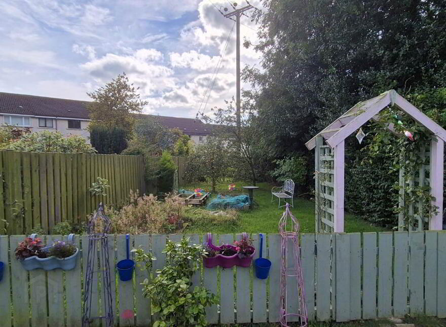 9 Hayfield Park, Newbuildings, Londonderry, BT47 2PY