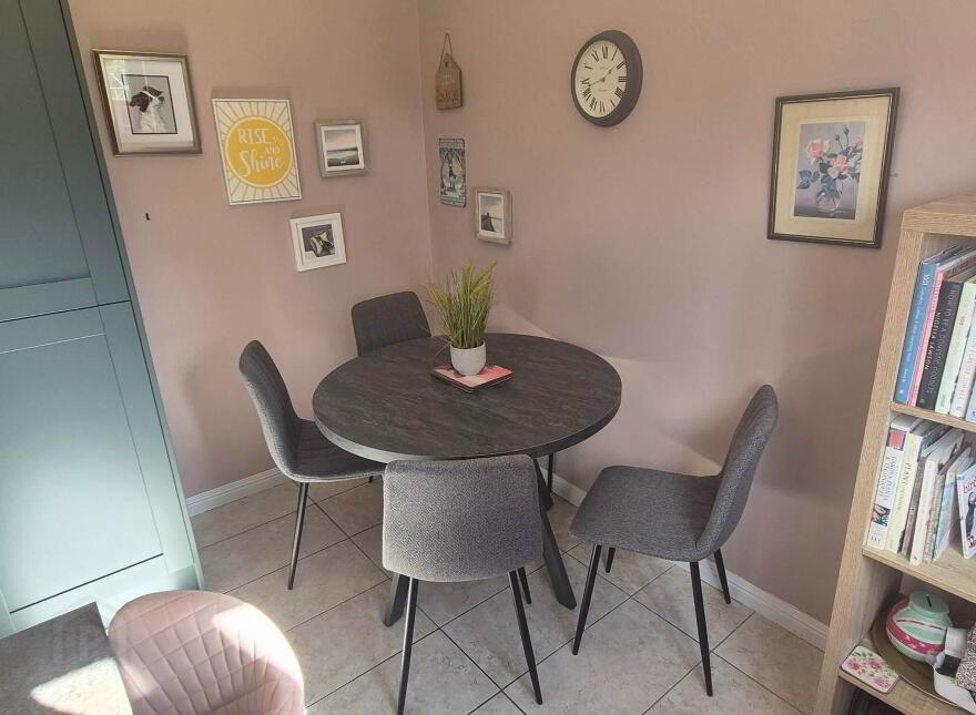 9 Hayfield Park, Newbuildings, Londonderry, BT47 2PY