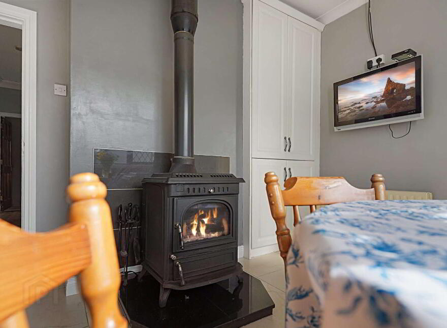 Coole, Kilmainhamwood, Kells, A82V526