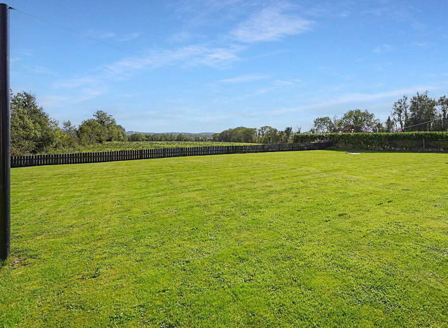 Coole, Kilmainhamwood, Kells, A82V526