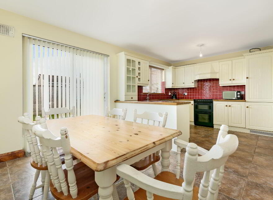 2 Oakfield Court, Ballydoogan, Sligo Town