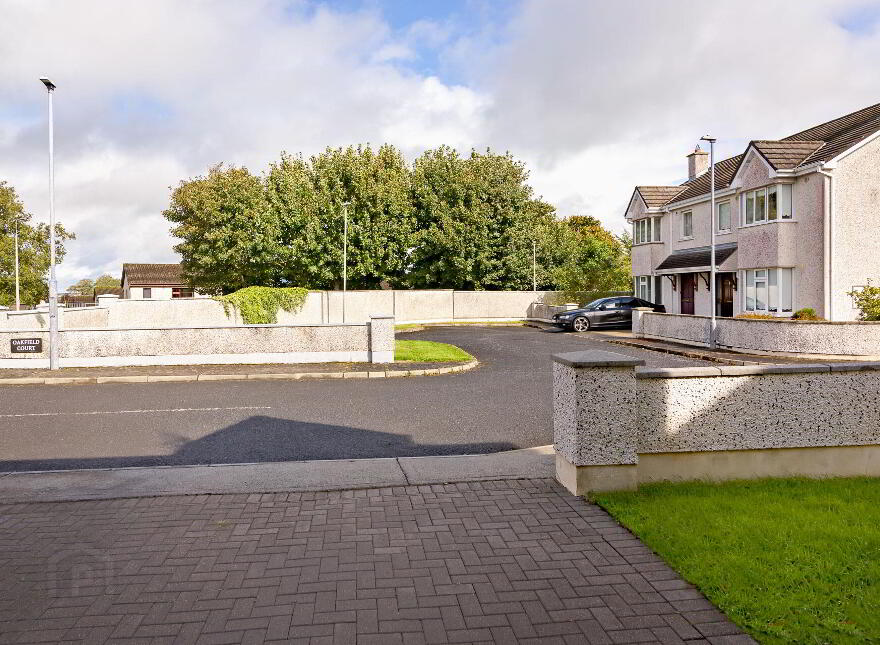 2 Oakfield Court, Ballydoogan, Sligo Town