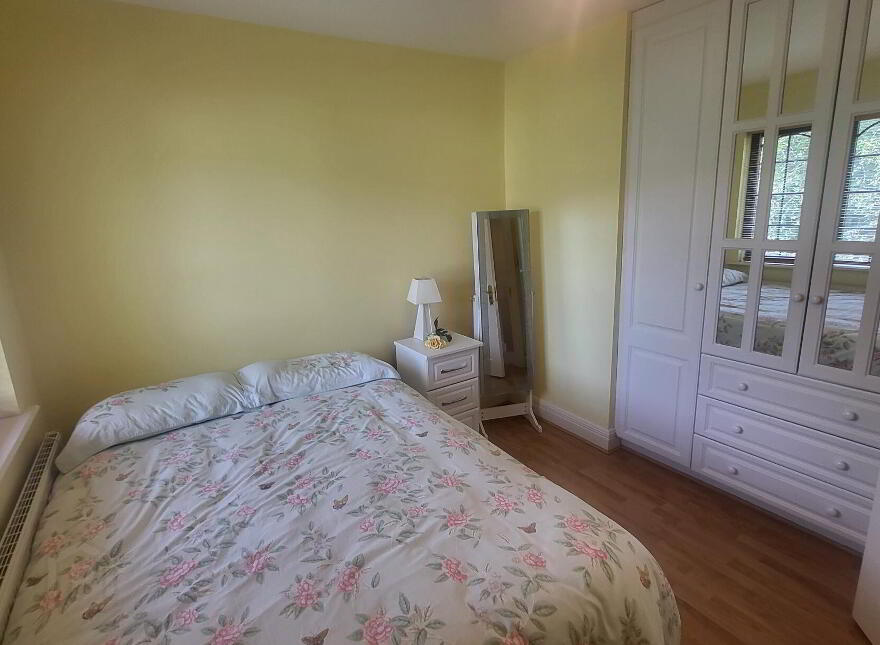 6 Crofton Court, Lough Rinn, Mohill, N41F659