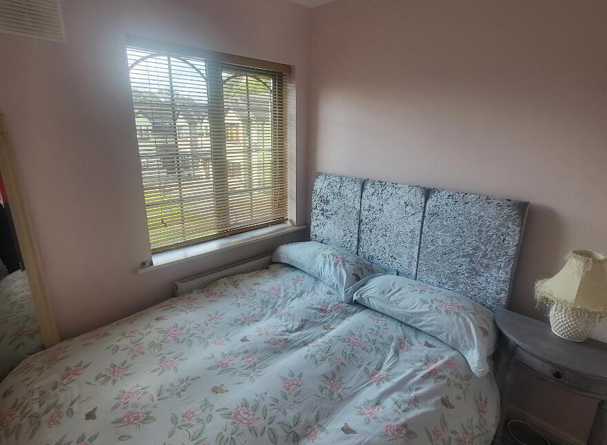 6 Crofton Court, Lough Rinn, Mohill, N41F659