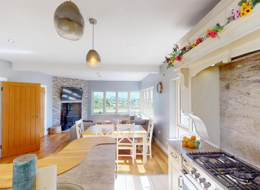 Ballinastraw, Glenbrien, Y21H9N1