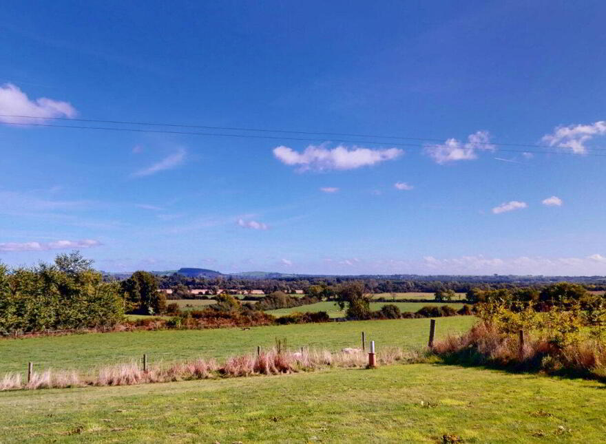 Ballinastraw, Glenbrien, Y21H9N1