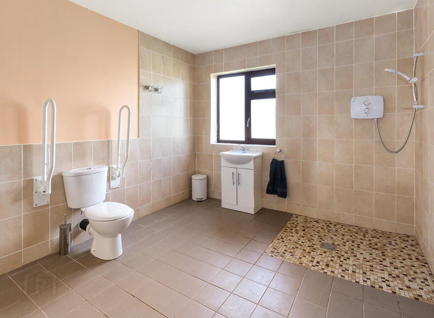 Detached Residence, Yard, C.9 Acres At, Mullagha, Slane, C15FA07