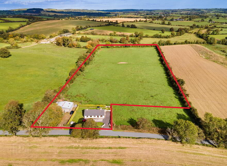 Detached Residence, Yard, C.9 Acres At, Mullagha, Slane, C15FA07