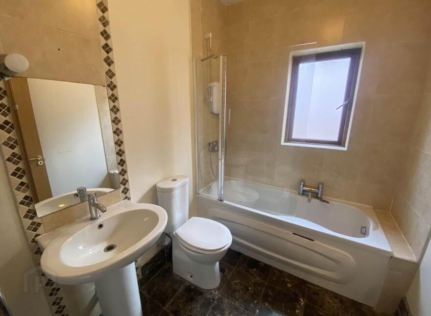 242 Bloomfield, Monaleen, Castletroy, Limerick
