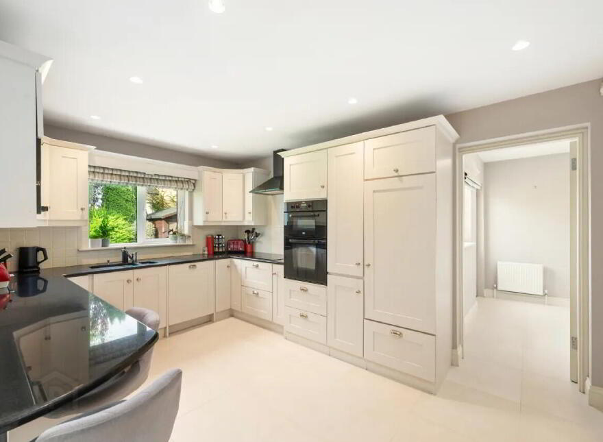 10 Meadowlands, College Wood, Mallow, P51RC2Y