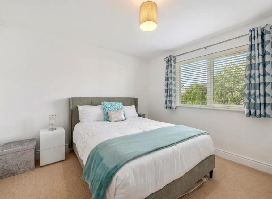 10 Meadowlands, College Wood, Mallow, P51RC2Y