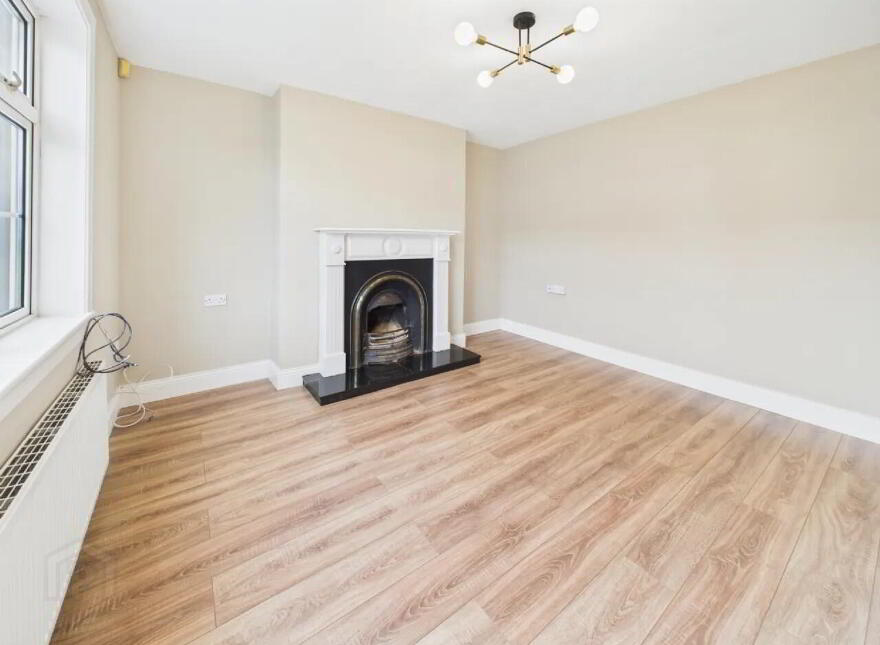 25 William St, Nenagh, E45KV78