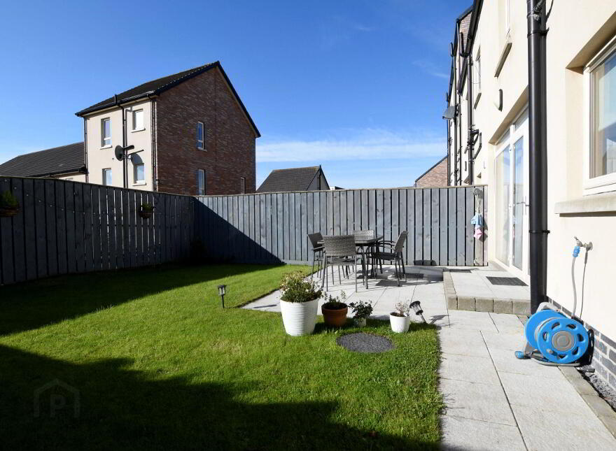 24 Alder Way, Lisburn, BT28 2SX