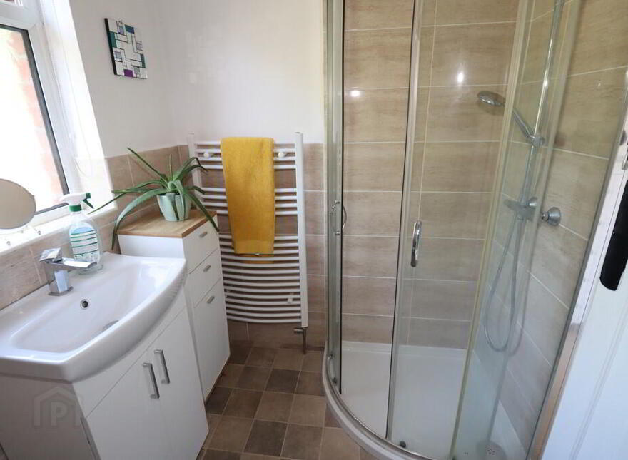 180 Shore Road, Newtownabbey, BT37 9TB