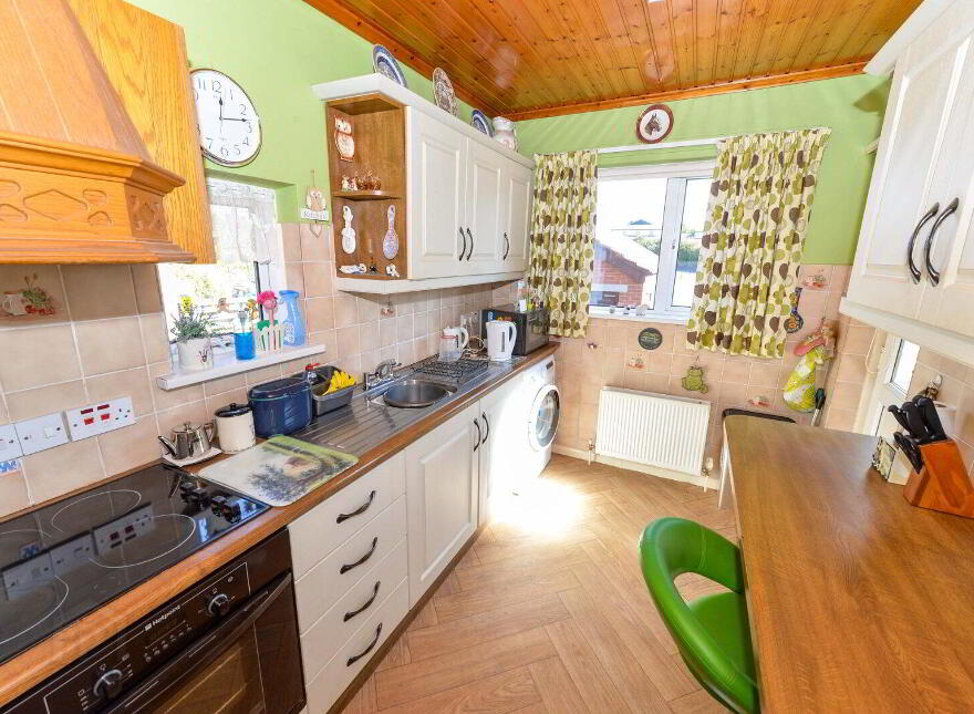 18 Victoria Park, Newtownards, BT23 7EF