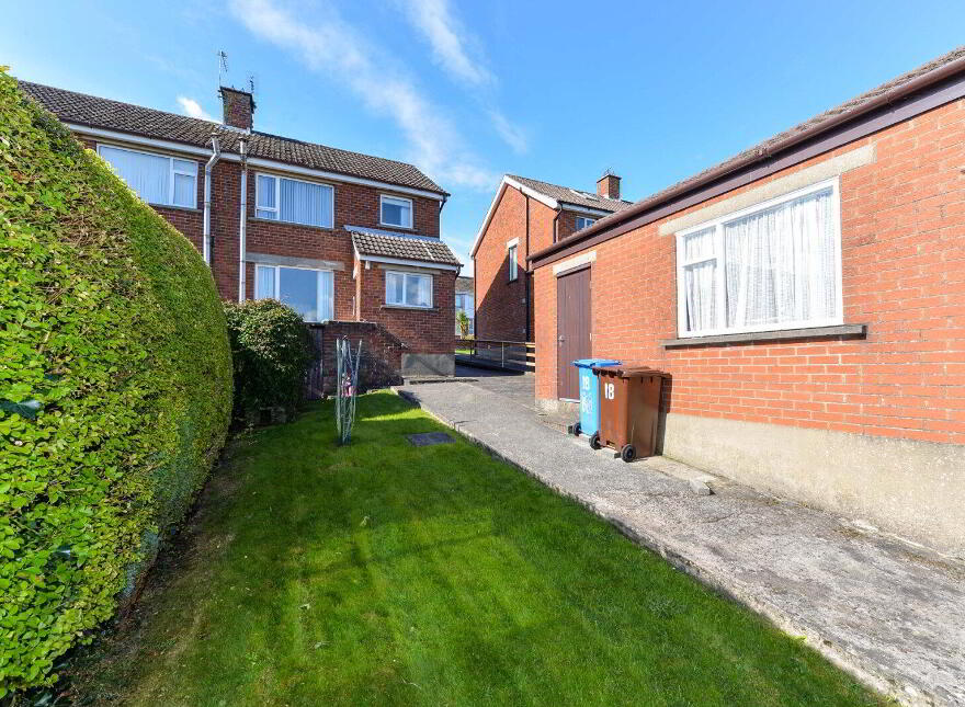 18 Victoria Park, Newtownards, BT23 7EF