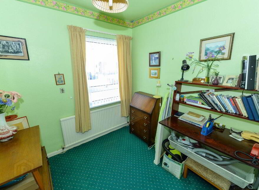 18 Victoria Park, Newtownards, BT23 7EF