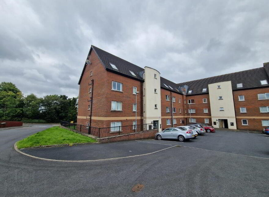 33 Glenmount Manor, Newtonabbey, BT36 7RH photo