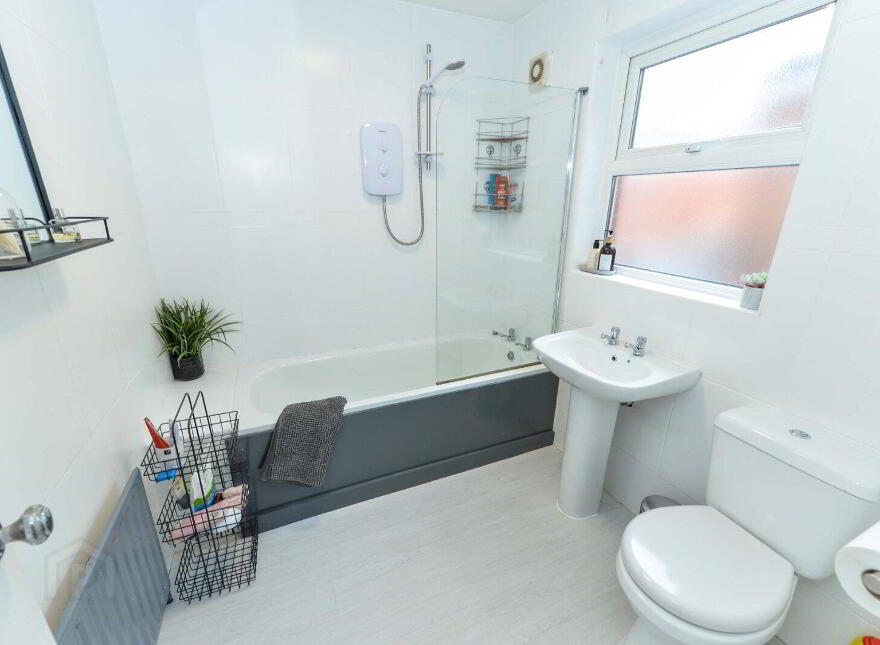 4 Nevis Avenue, Belfast, BT4 3AE