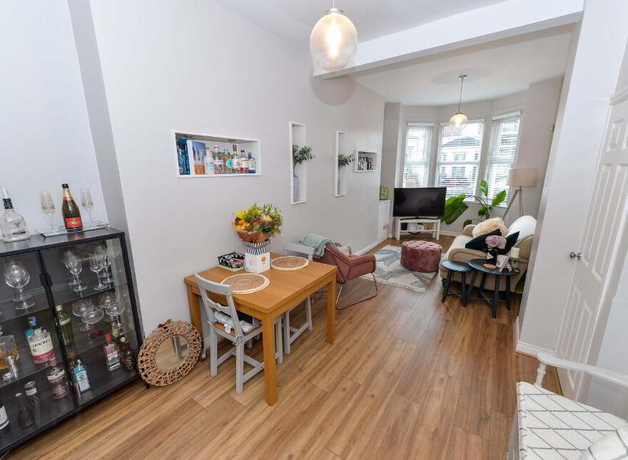 4 Nevis Avenue, Belfast, BT4 3AE