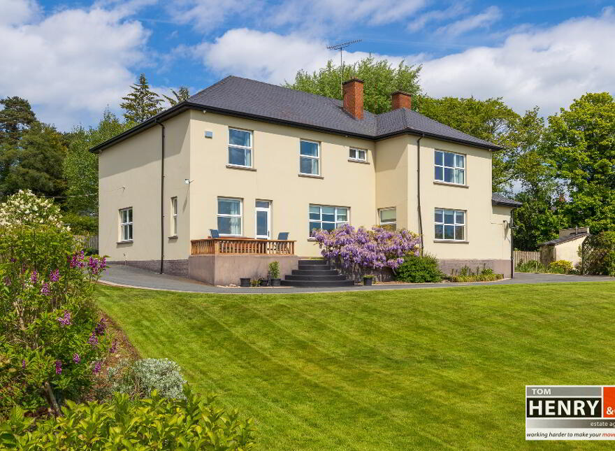 61 Killymeal Road, Dungannon, BT71 6LJ