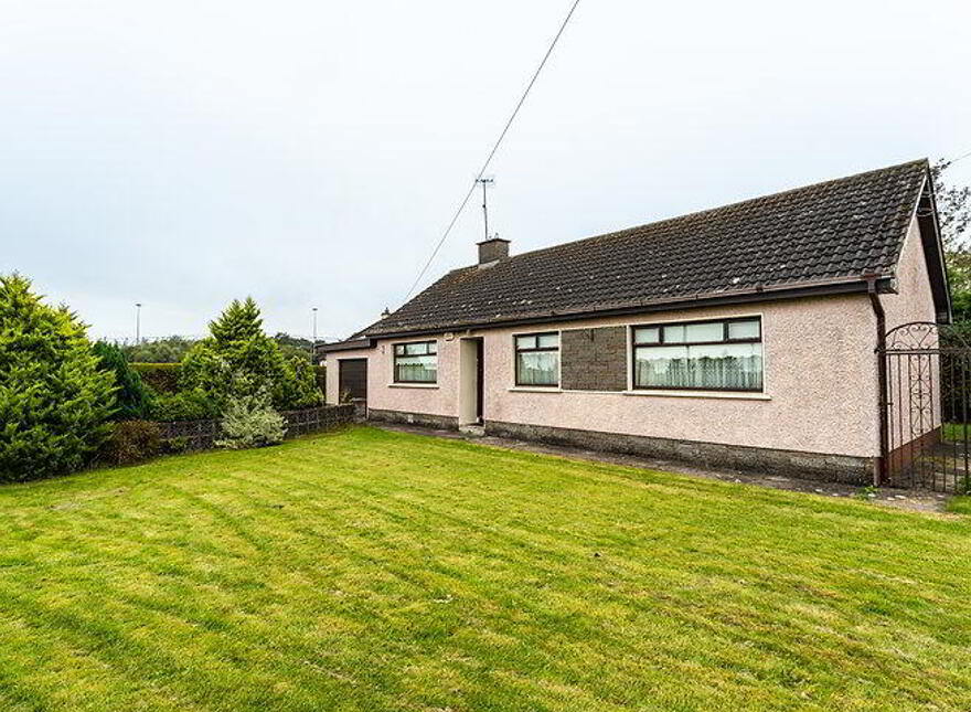 The Beesoms, Platin, Drogheda, A92V6W4