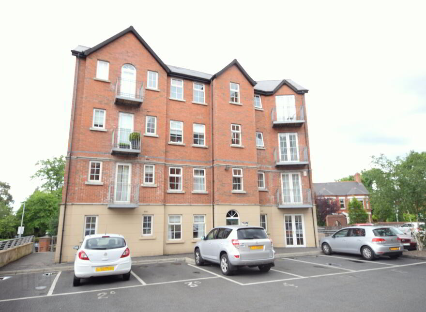 76 Bell Towers, Bell Towers South, Off Ravenhill Road, Belfast, BT7 2HD photo