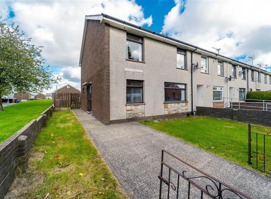 19 Rathgill Avenue, Bangor, BT19 7TF photo
