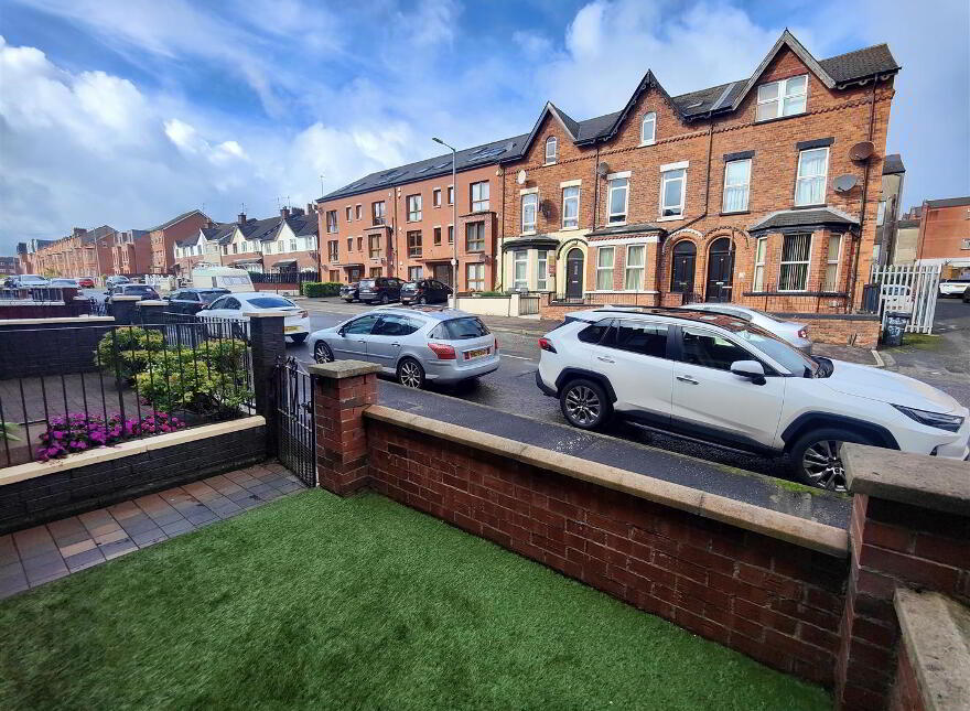 45 Brookhill Avenue, Belfast, BT14 6BS