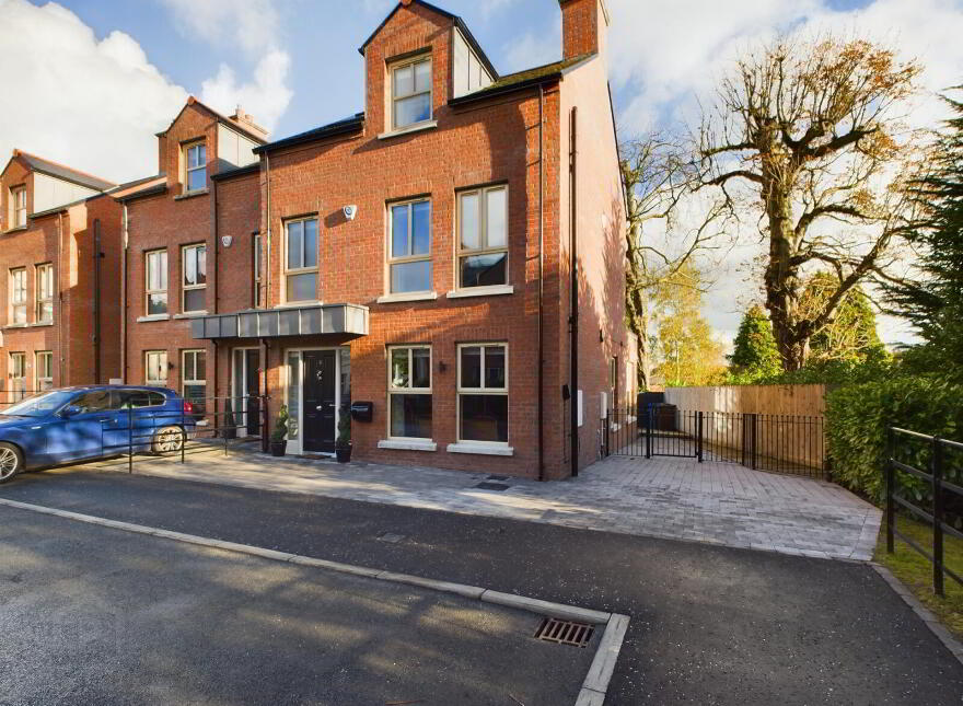 9 Montpelier Park, Belfast, BT9 5RS