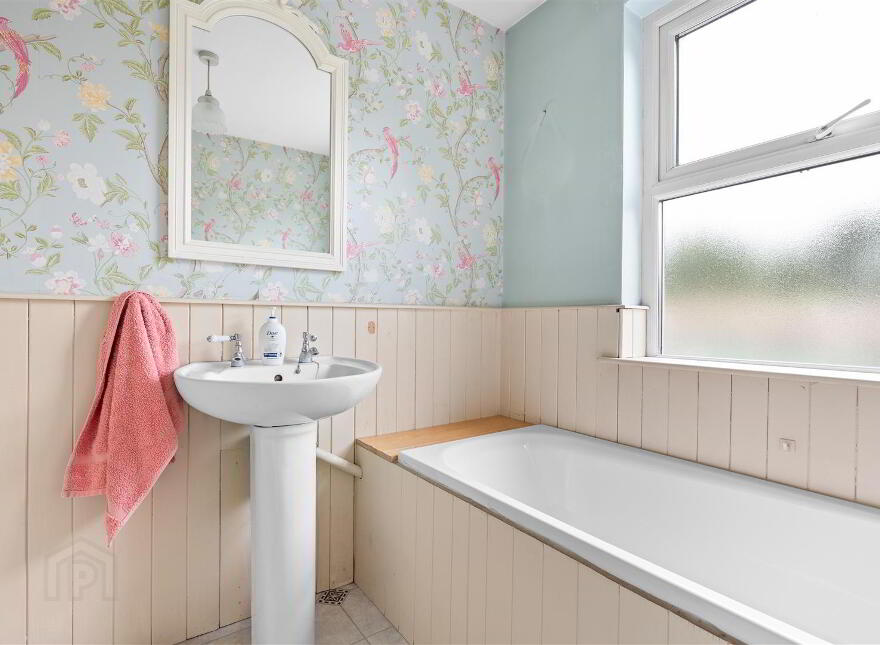 Greenwood House, 124 Ballylone Road, Saintfield, BT24 7NA