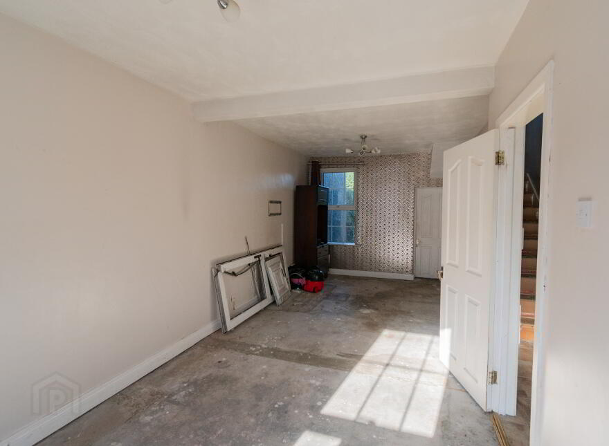 18 Moat Road, Ballymena, BT42 4BZ