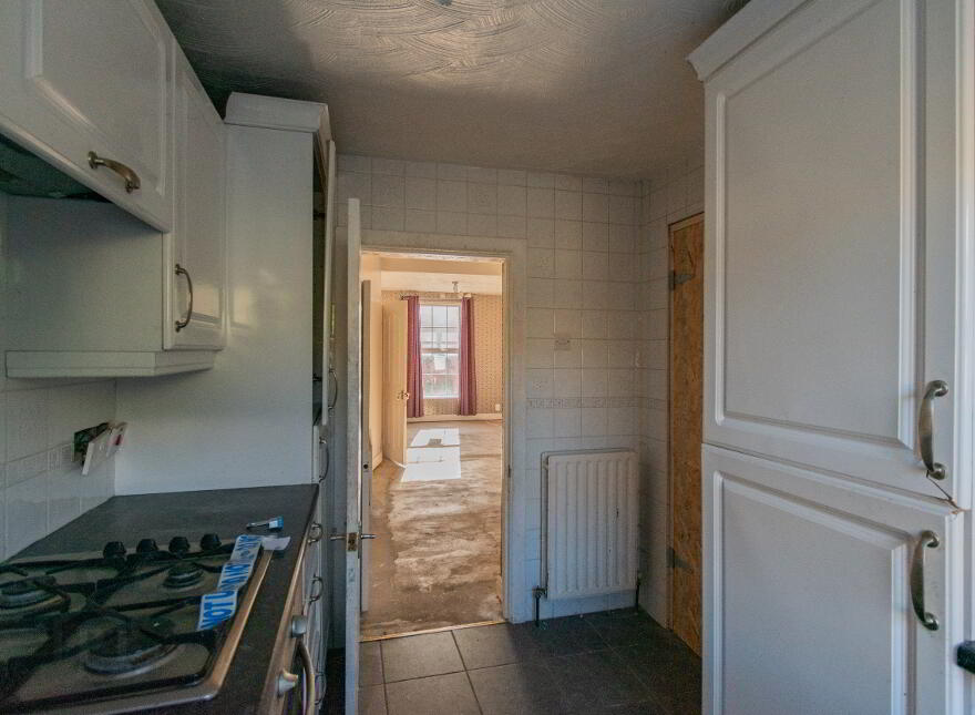 18 Moat Road, Ballymena, BT42 4BZ