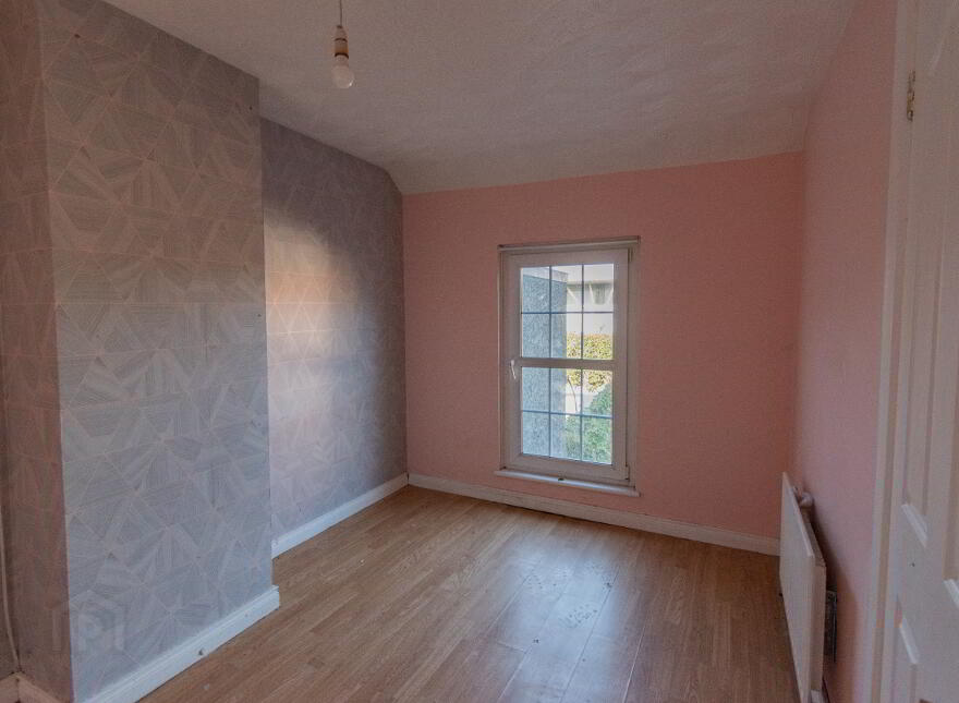 18 Moat Road, Ballymena, BT42 4BZ