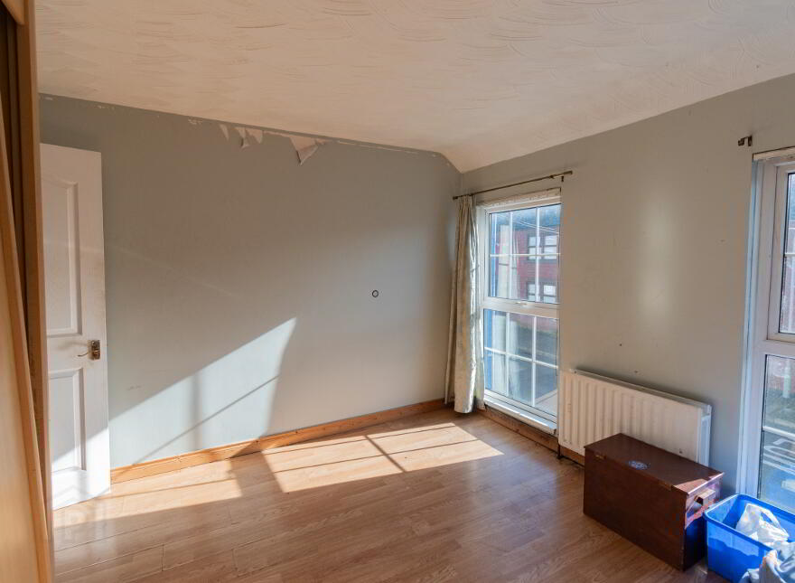 18 Moat Road, Ballymena, BT42 4BZ