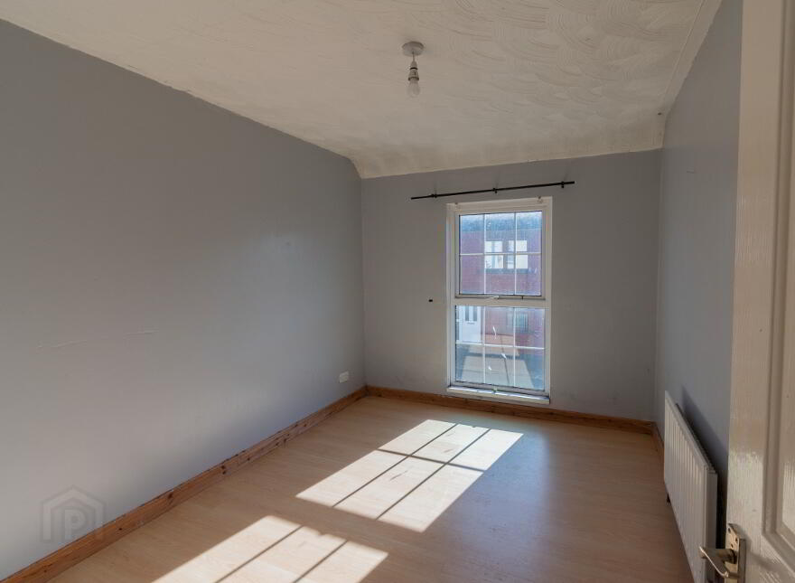18 Moat Road, Ballymena, BT42 4BZ