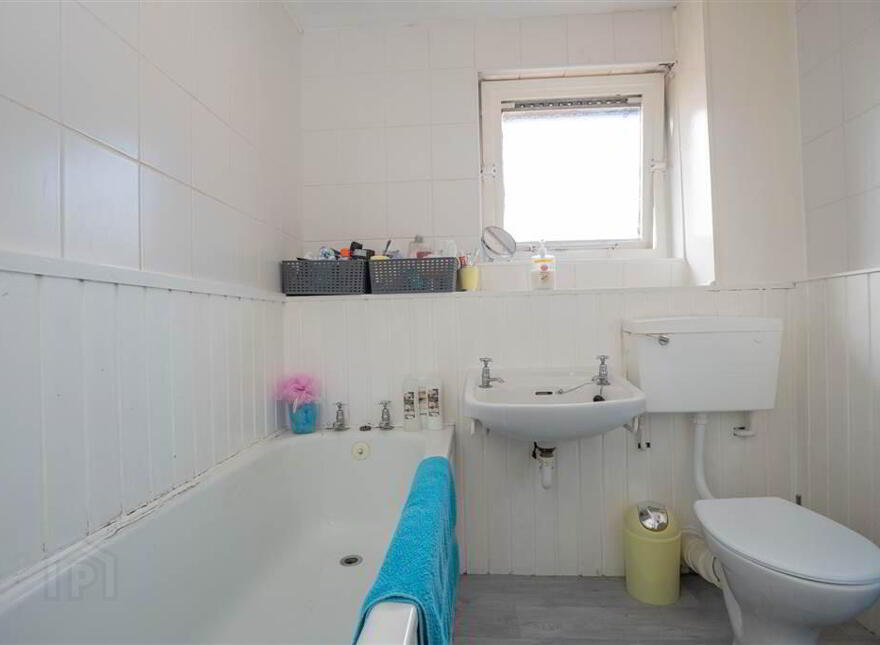 68 Blythe Street, Sandy Row, Belfast, BT12 5HW