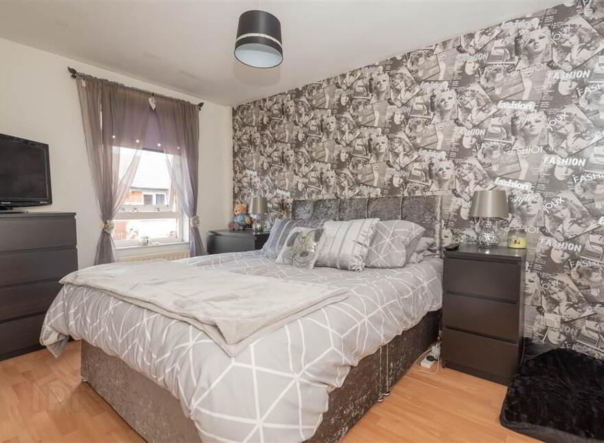 68 Blythe Street, Sandy Row, Belfast, BT12 5HW