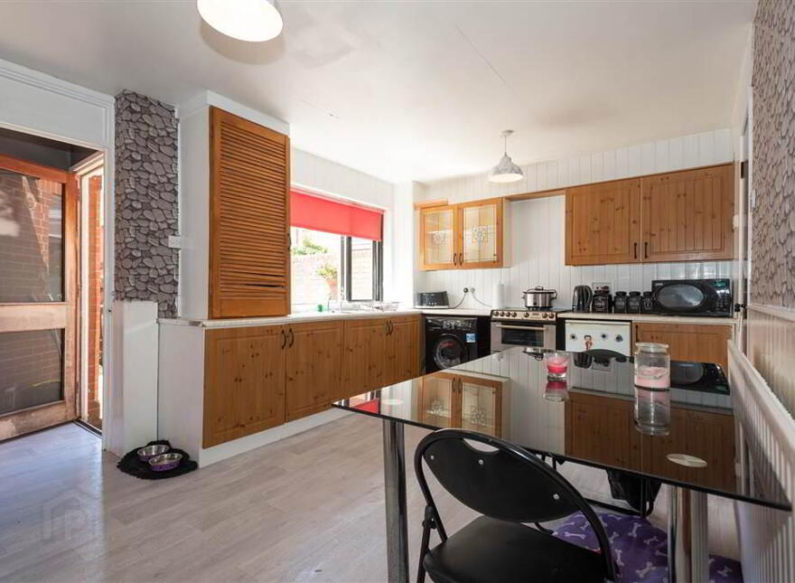68 Blythe Street, Sandy Row, Belfast, BT12 5HW